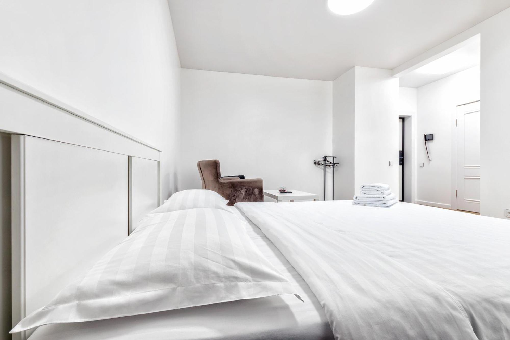 Raisson Aparthotel G84 Хан Шатыр อัสตานา ภายนอก รูปภาพ